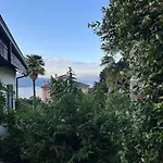 Medieval Stone Retreat With Views Apartmán *